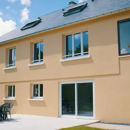 Château De Montmireil Casa de Férias *