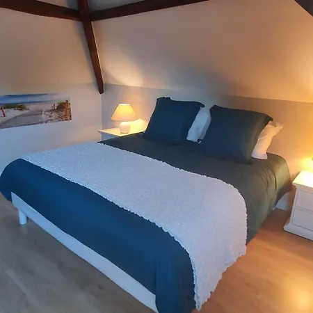 Château De Montmireil Casa de Férias *