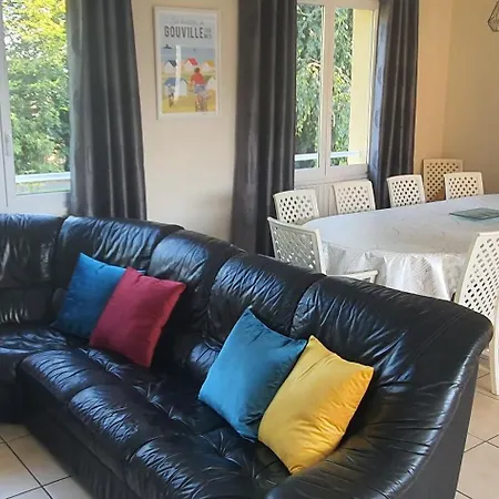 Château De Montmireil Casa de Férias *