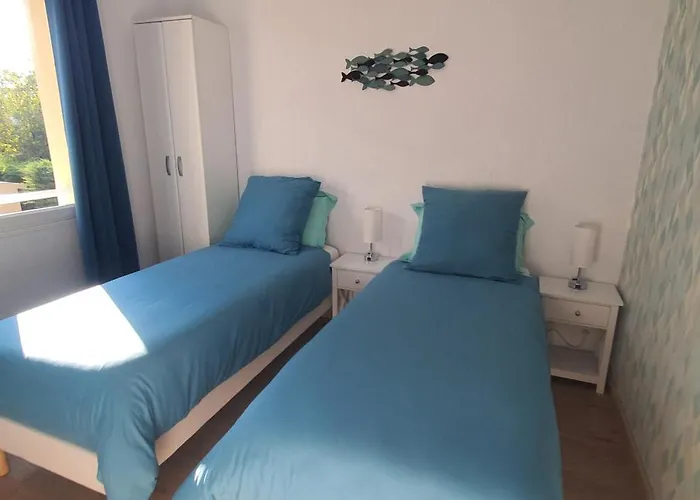 Chateau De Montmireil Feriehus