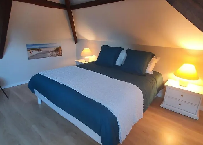 Chateau De Montmireil Feriehus *