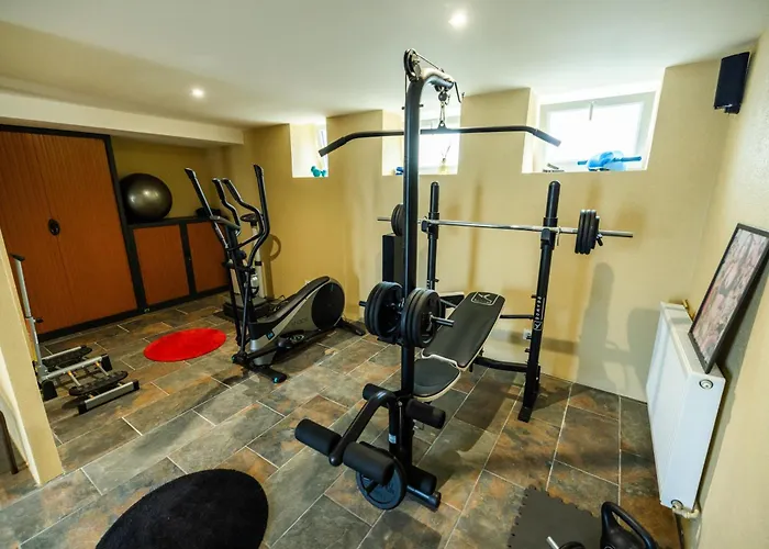 Chateau De Montmireil Feriehus Canisy